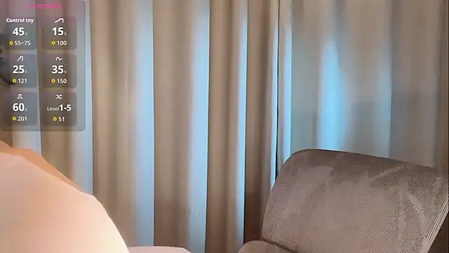 --xixi-- online show from April 23, 4:53 pm