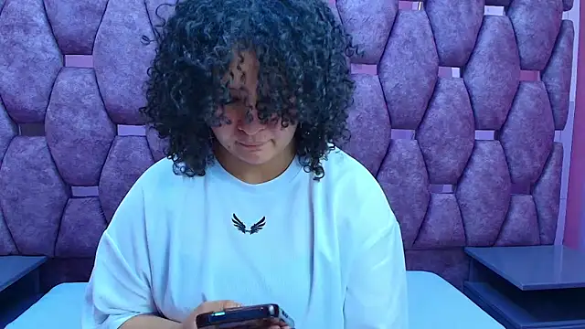 AlaSmith online show from April 21, 2:51 am