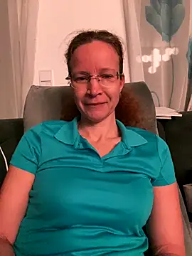 AnnikaRose online show from January 7, 7:01 am