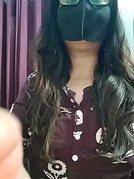 Aishwaryaa 69 online show from April 21, 2:26 am