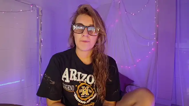 Giia paiige18 online show from November 29, 11:09 pm