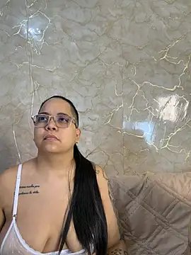 naughtylesbians   online show from April 26, 1:36 am