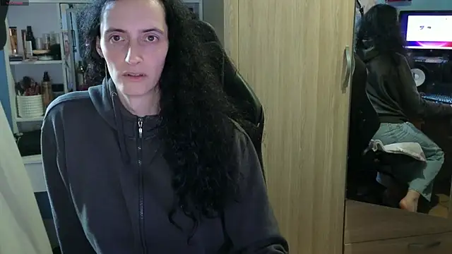 MemiKouki online show from March 24, 5:29 pm