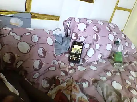 Snapshot of Lovely-edday2 chatting on October 3, 4:39 am Lovely-edday2 online show from October 3, 4:39 am