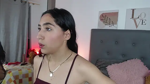 madisex s online show from March 8, 3:32 am