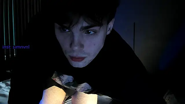 simonvnl online show from October 31, 8:35 pm