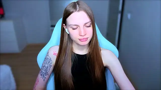 StellaLawless online show from April 24, 8:22 pm