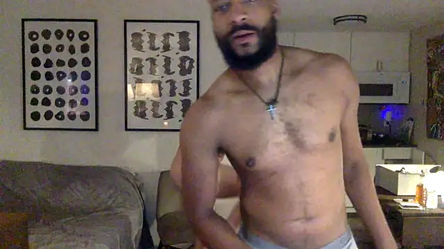 TheOnlyTwinTowers online show from April 7, 5:31 am