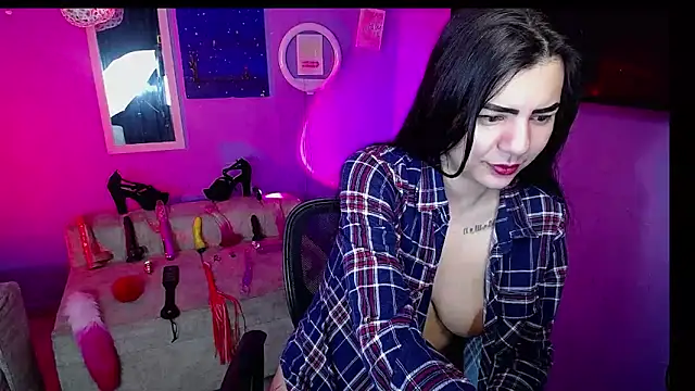 IsisRouse online show from October 22, 3:55 am