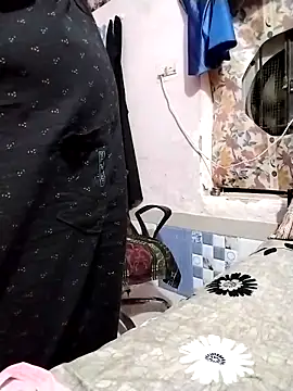 khanZaadii online show from April 21, 7:43 pm