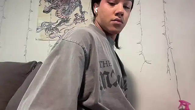 tsjaden777 online show from April 1, 10:40 pm