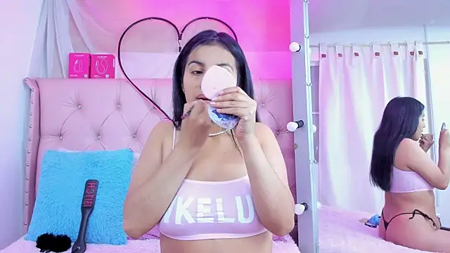 Emma collins23 online show from April 23, 2:30 am