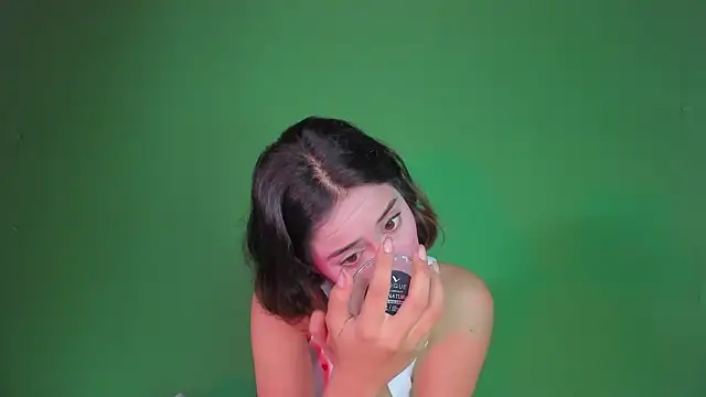 little-Emma online show from September 21, 3:38 am