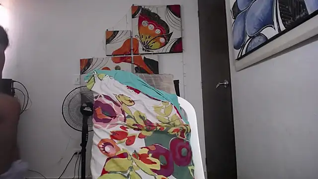 tsbigcock10incock online show from April 24, 12:30 pm