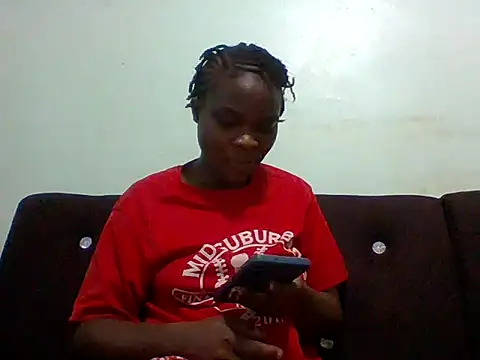 sexxyqueenn22 online show from October 3, 8:47 pm