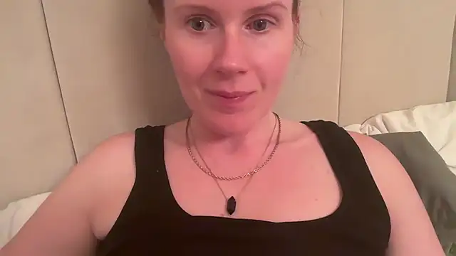Snapshot of redheadrosie69 chatting on September 11, 7:14 pm redheadrosie69 online show from September 11, 7:14 pm