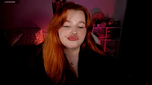 Snapshot of _Lisa_x chatting on October 10, 12:43 pm Lisa x online show from October 10, 12:43 pm