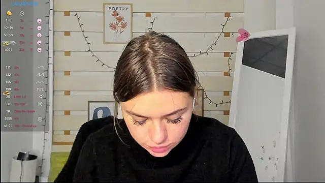 Josephine Kiss online show from October 20, 1:03 pm