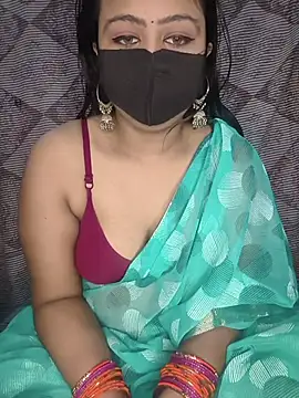 Snapshot of priya__angel chatting on October 28, 4:29 am priya  angel online show from October 28, 4:29 am