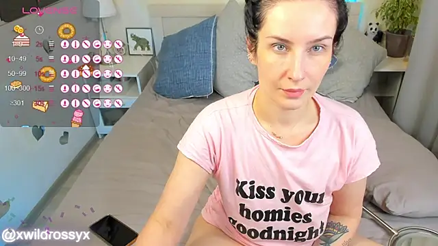 wildrossy online show from April 26, 3:37 am