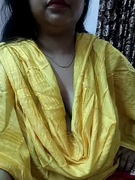 Snapshot of lovemesana chatting on October 6, 10:21 am lovemesana online show from October 6, 10:21 am