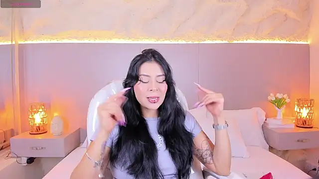 JessyEvans online show from April 24, 7:38 pm