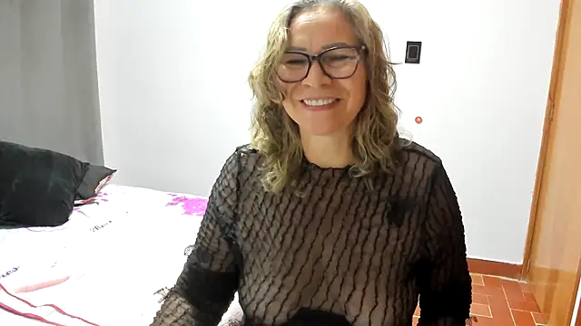 Carlaa-69 online show from June 28, 12:23 pm