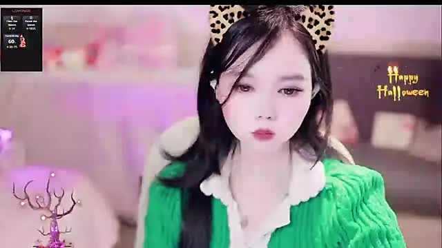 lily-Olivia online show from October 28, 2:34 pm