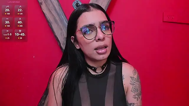 Foxy Assh  online show from July 9, 6:38 am