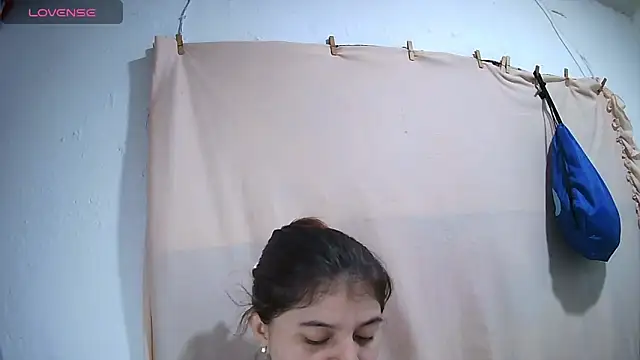 lynieh- online show from March 23, 8:59 pm