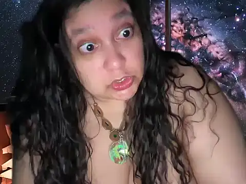 MelanieFawker online show from April 22, 2:52 am