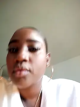 Snapshot of Perlasexyu1 chatting on October 16, 2:41 pm Perlasexyu1 online show from October 16, 2:41 pm