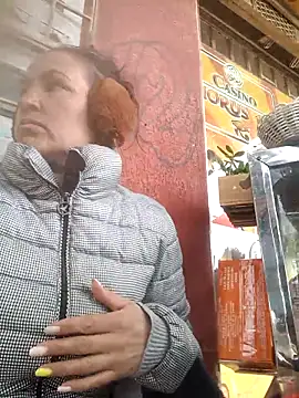 Divalive 28 online show from April 29, 8:58 pm