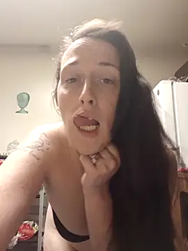 PhatAss Kummmilla online show from April 25, 11:46 am