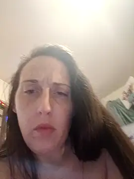 PhatAss Kummmilla online show from April 18, 6:49 am