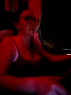 cuplubijoanna online show from November 4, 8:25 pm