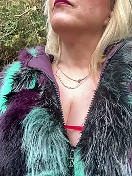 Olgundolgun33 online show from April 13, 3:02 pm