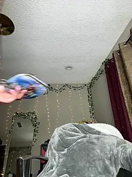 Shuggabutt online show from April 22, 10:12 am