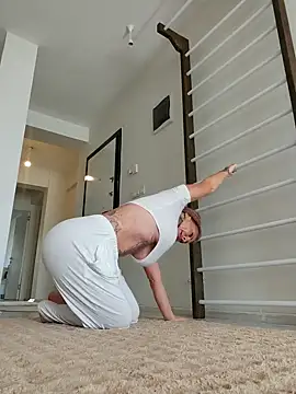 YourMommyBlair online show from February 23, 7:08 am