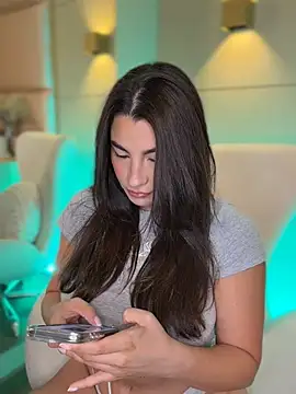 SaharaRush  online show from April 20, 11:41 pm