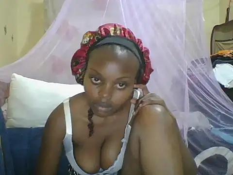 hotpristine online show from November 6, 8:15 pm