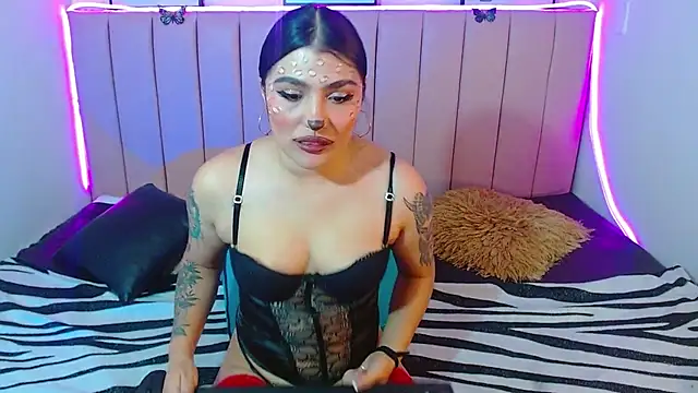 Snapshot of celeste707rs chatting on October 11, 2:05 am celeste707rs online show from October 11, 2:05 am