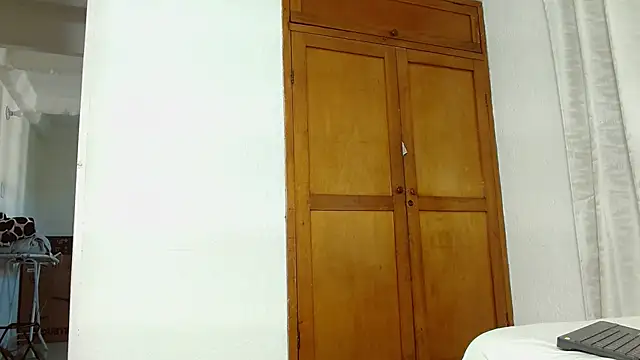 Baby Lovehot 1 online show from April 1, 2:14 pm