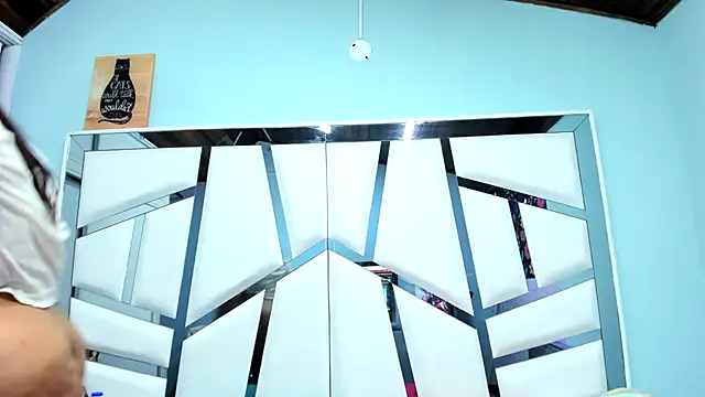 chanel hot 001 online show from November 12, 3:04 am