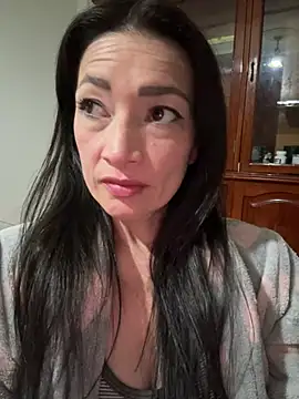 Yulia sx online show from February 3, 11:18 pm