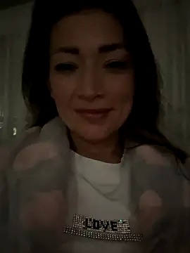 Snapshot of Yulia_sx chatting on October 5, 3:22 am Yulia sx online show from October 5, 3:22 am