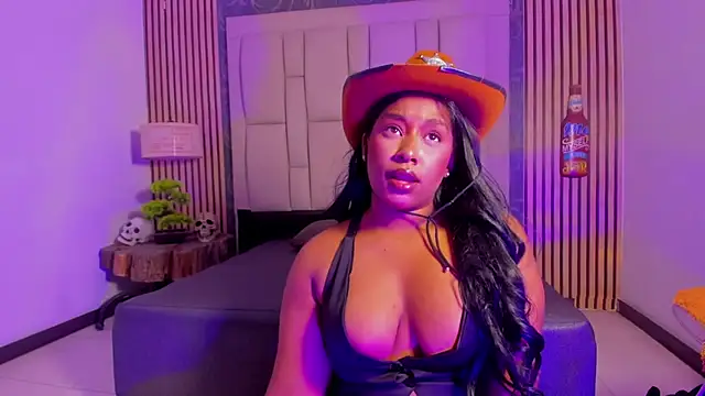 kriixtybrown online show from October 27, 9:42 pm