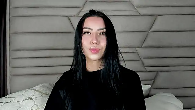 AudreyElla online show from July 12, 4:02 am