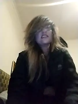 karmicQueen669 online show from April 25, 4:59 pm