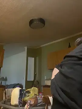 velvetta  online show from February 15, 9:14 pm